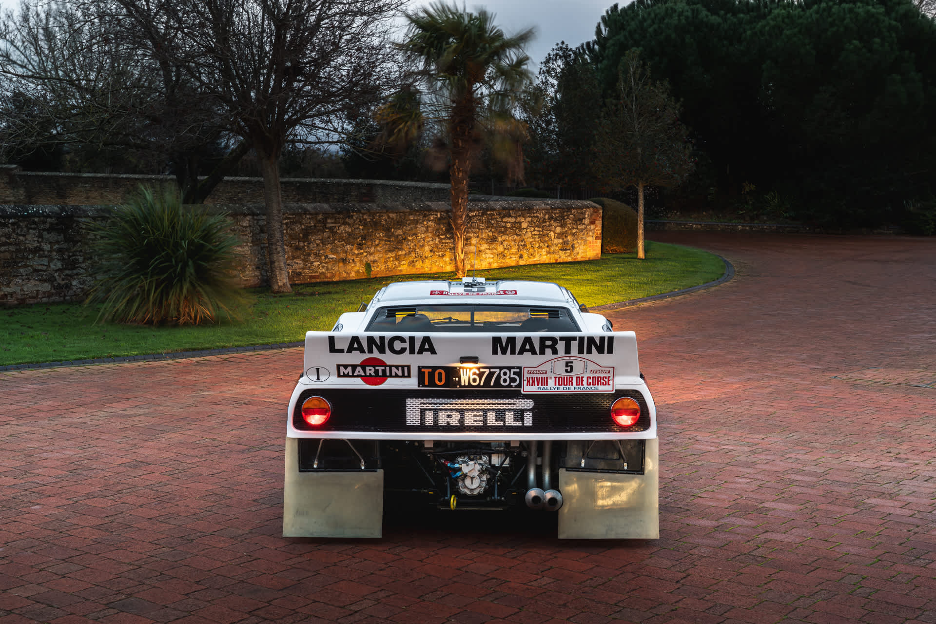 価格改定 Lancia Rally037 Martini Racing 84' Accu helps bring legendary Lancia rally car back to life - The